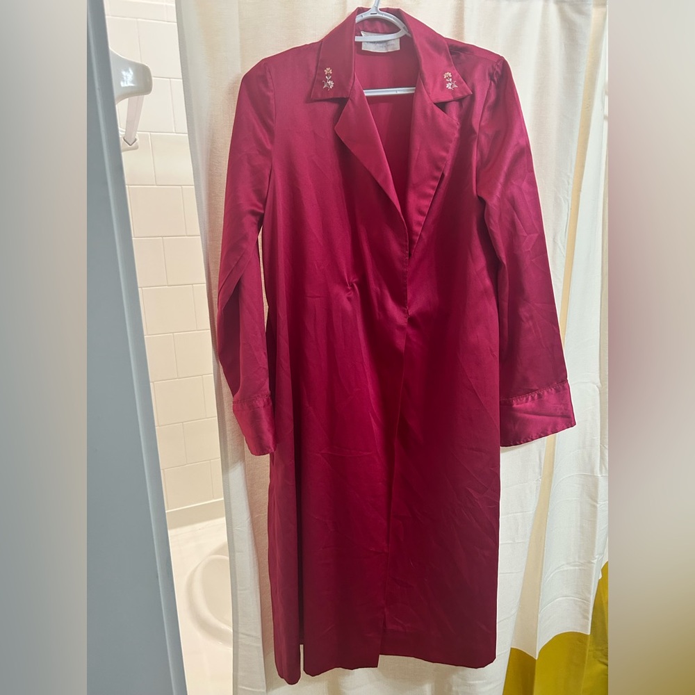 Vintage, 1980’s, hot pink, Eve Stillman, Elegant, Women's house coat, size S/M